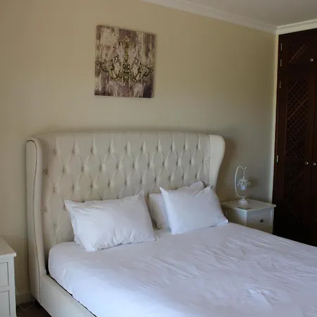 Luxury 2 Bedroom Apartment With Private Garden Almancil Exterior photo