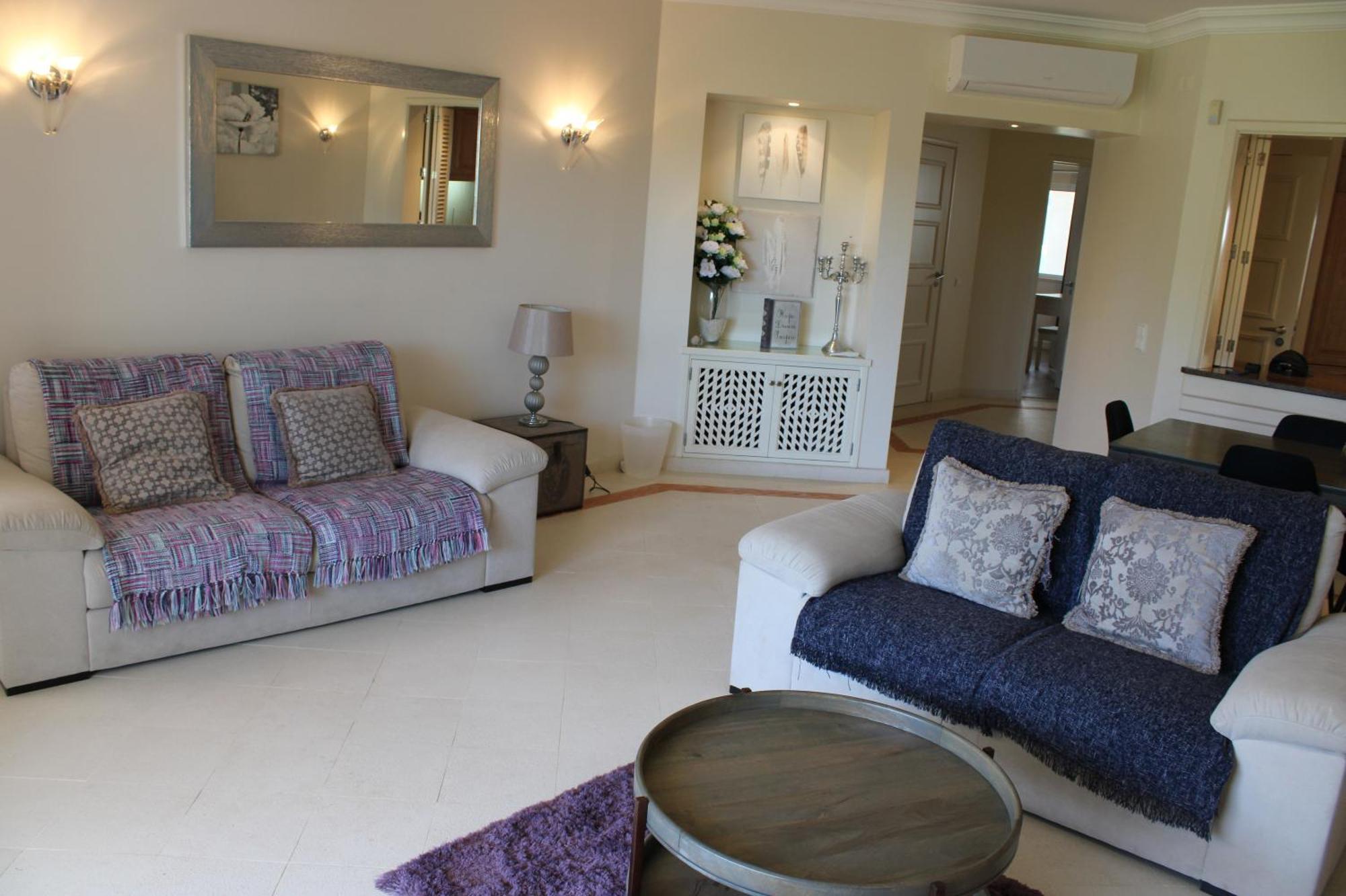 Luxury 2 Bedroom With Private Garden