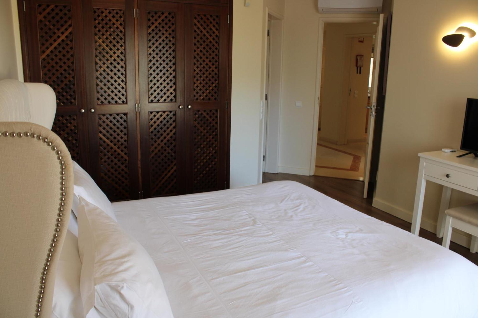 Luxury 2 Bedroom With Private Garden