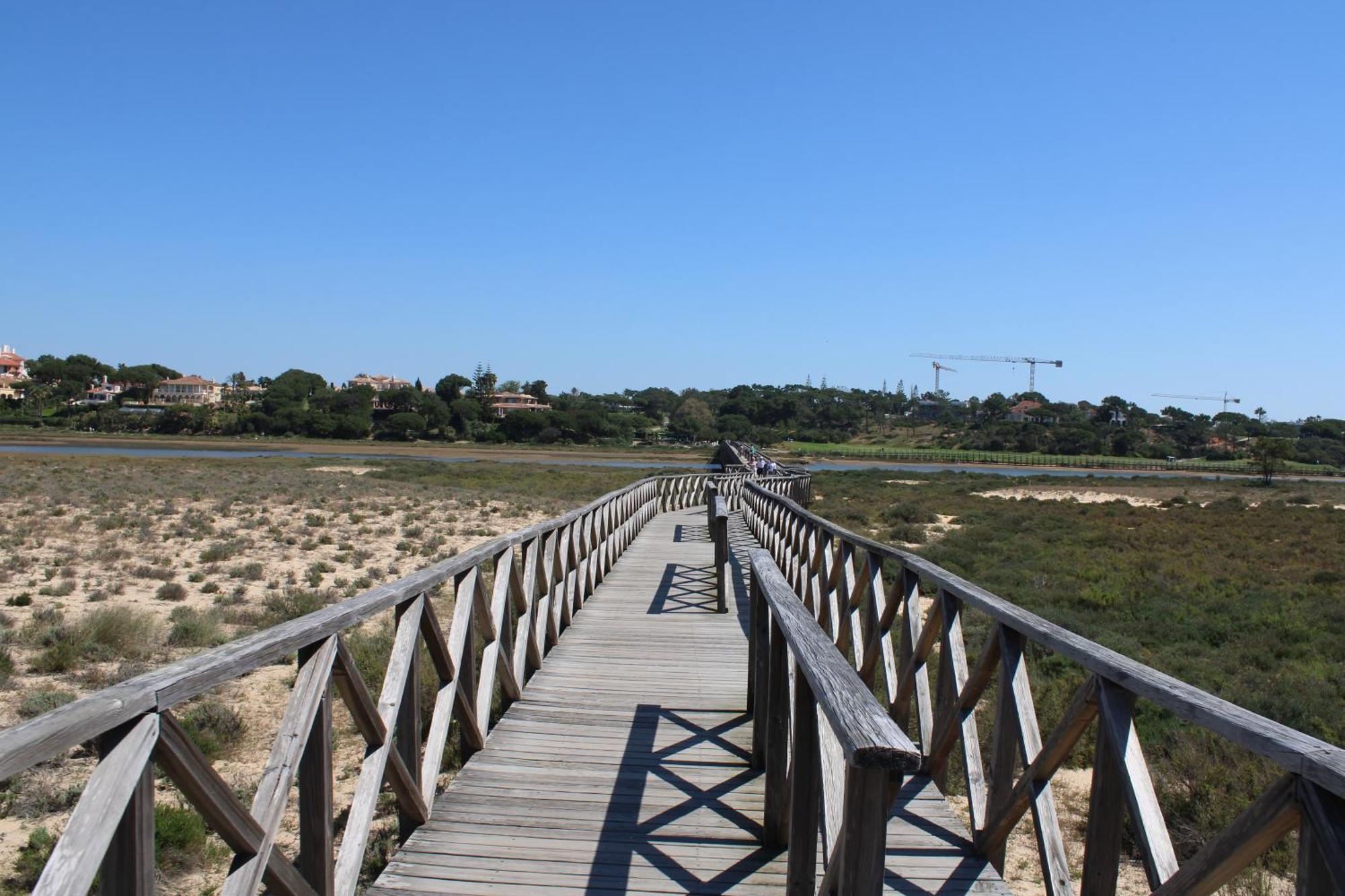 Apartment Luxury 2 Bedroom With Private Garden Almancil